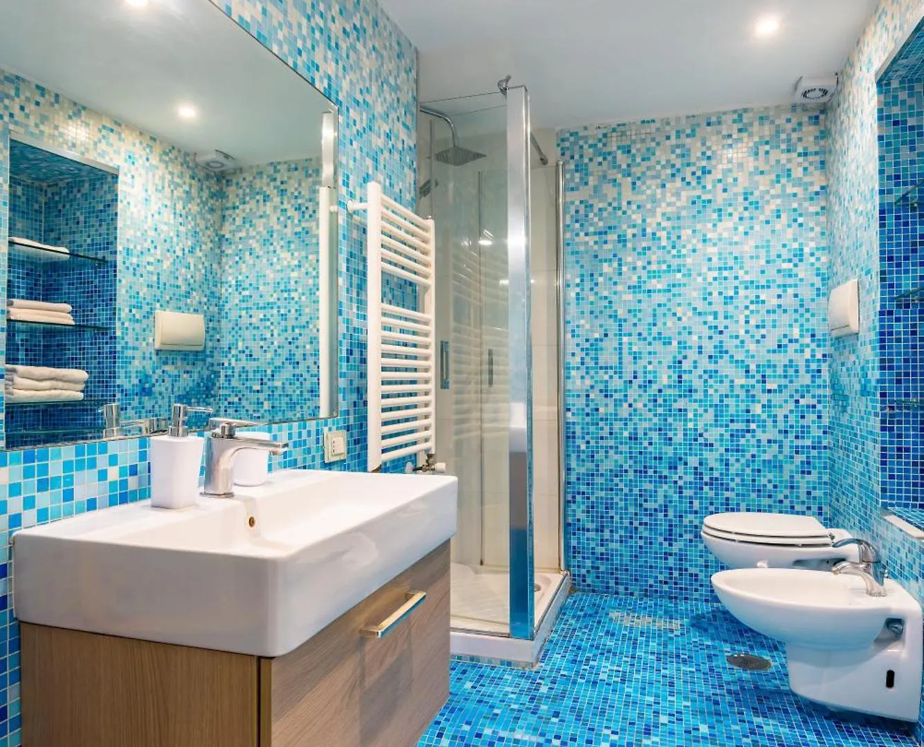 Gorgeous Loft By Napoliapartments Naples