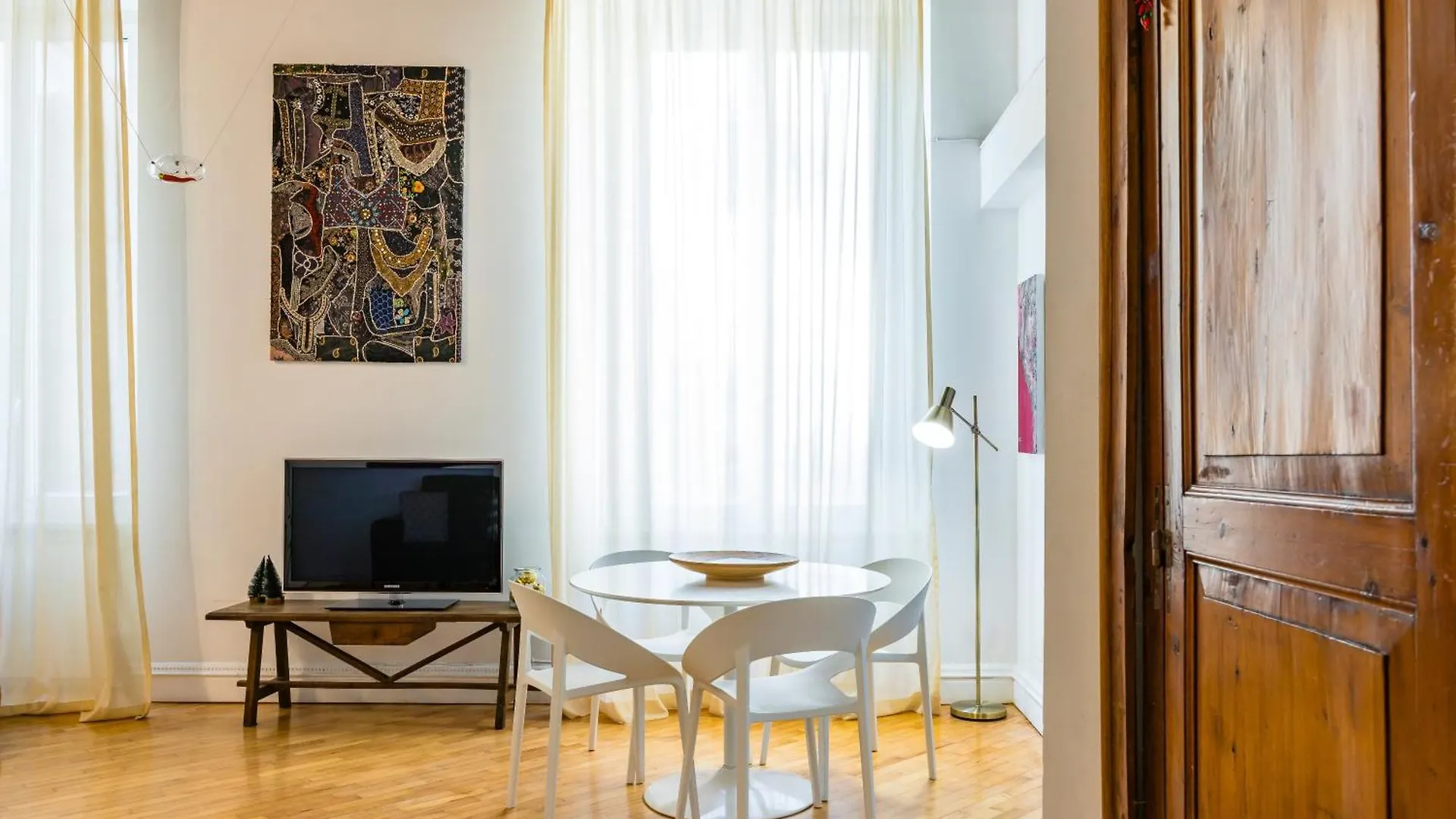 Gorgeous Loft By Napoliapartments 0*, Naples