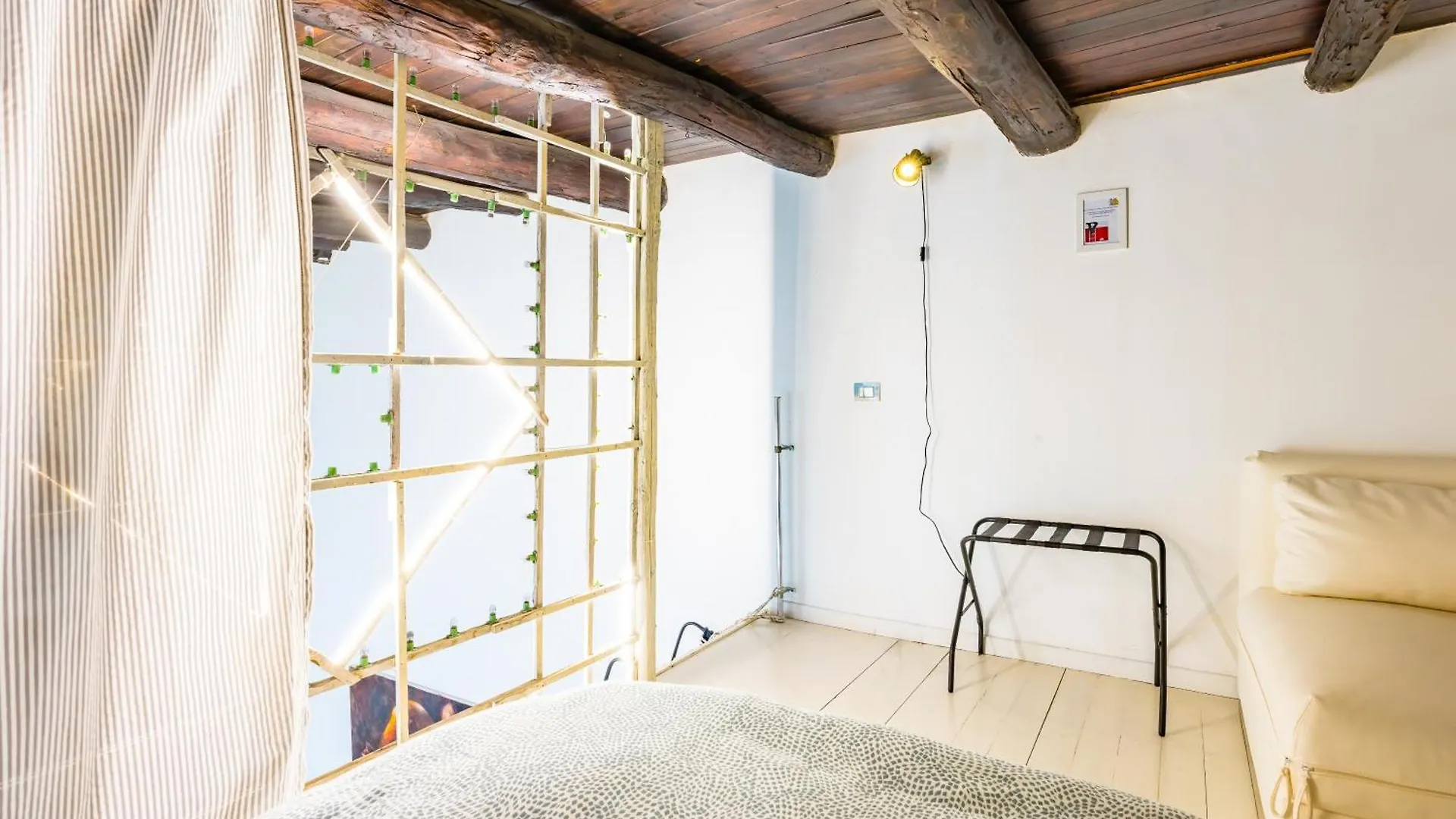 Gorgeous Loft By Napoliapartments Italy
