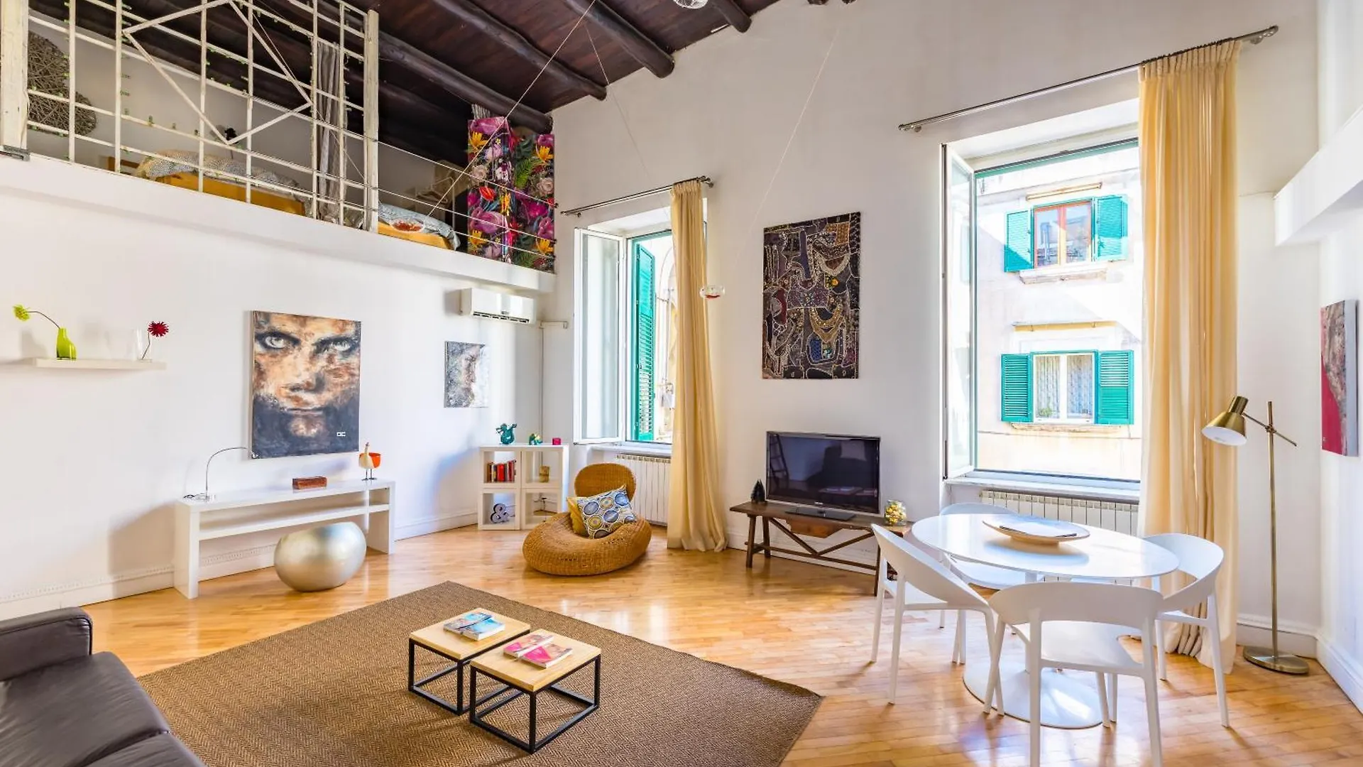 Gorgeous Loft By Napoliapartments
